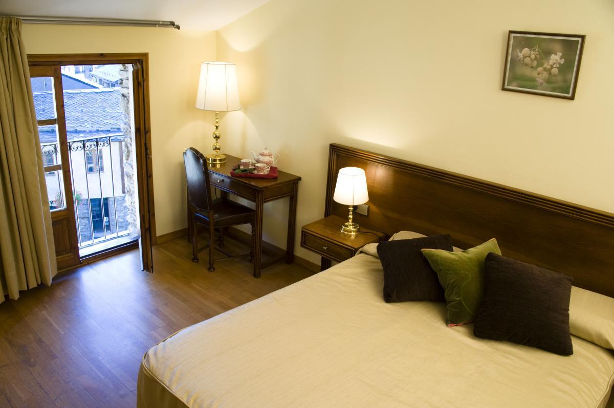 Hotel Santa Barbara De La Vall D'Ordino Eksteriør billede
