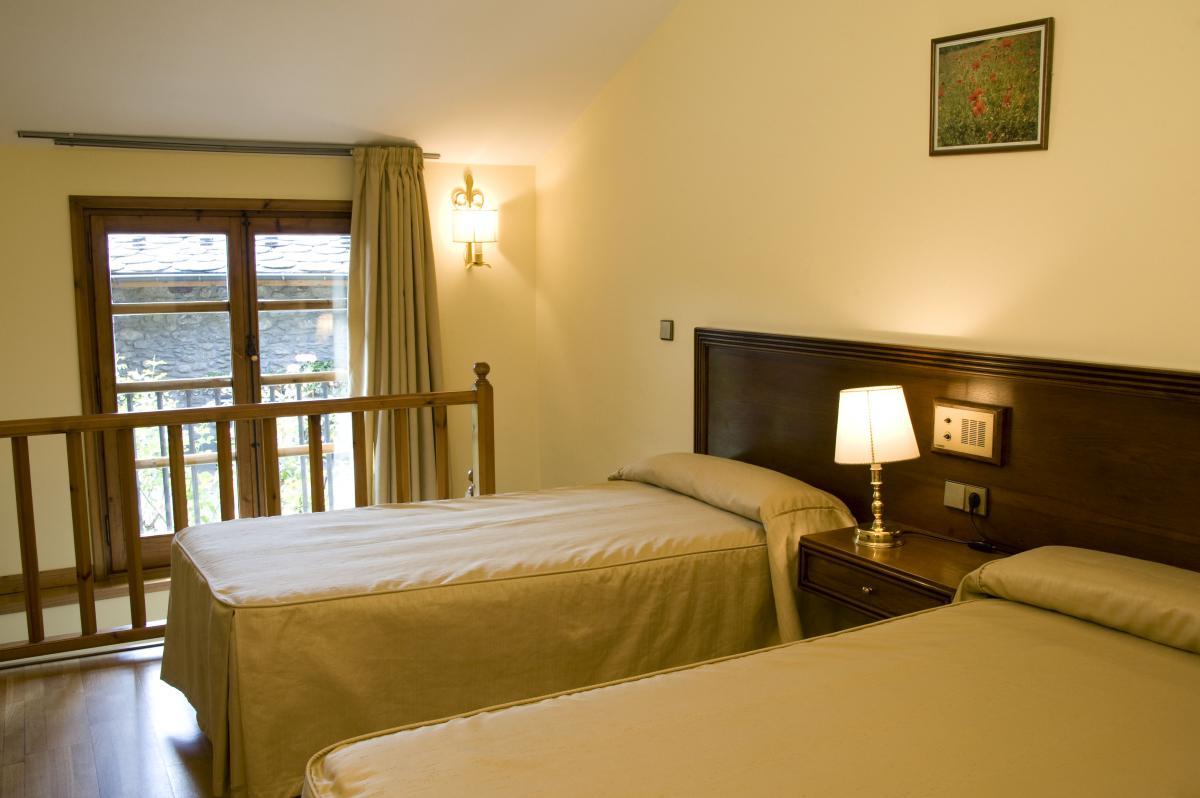 Hotel Santa Barbara De La Vall D'Ordino Eksteriør billede