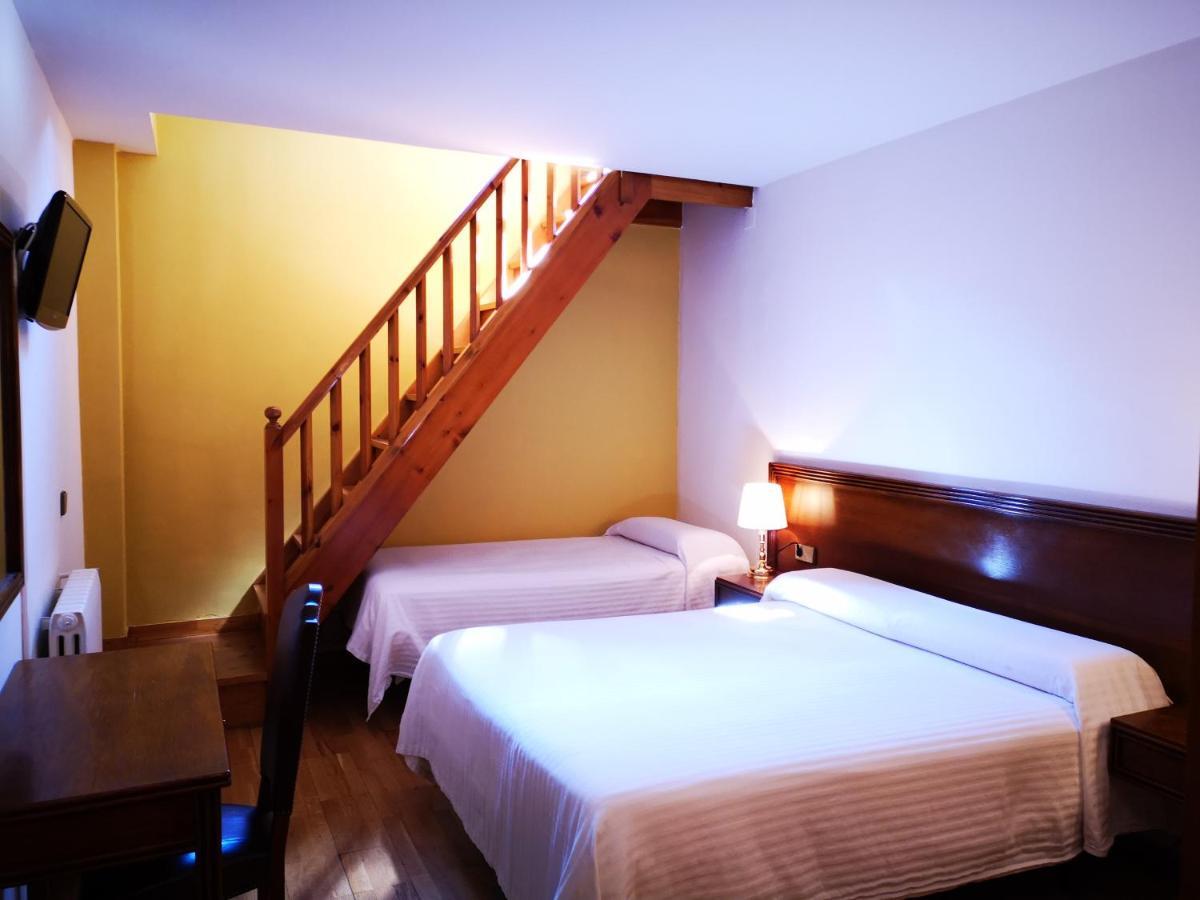 Hotel Santa Barbara De La Vall D'Ordino Eksteriør billede